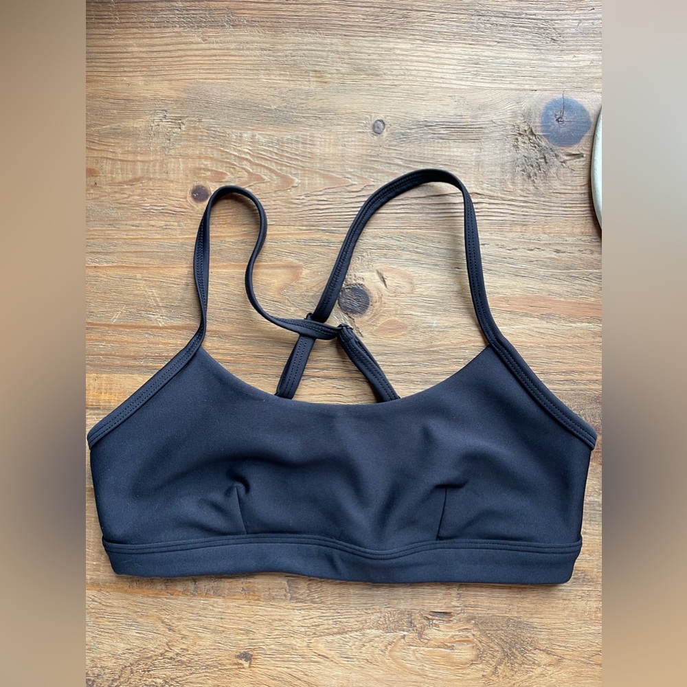 ALO airlift intrigue bra